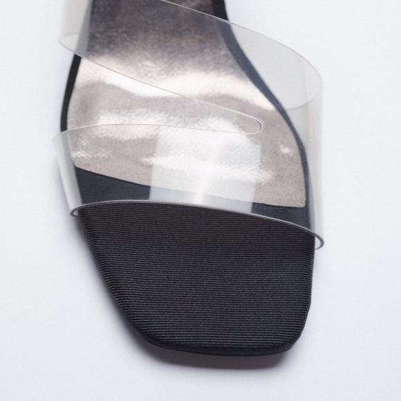 𝗡𝗪𝗧 𝗭𝗮𝗿𝗮 • High Heeled Vinyl Sandals - Picture 5 of 11